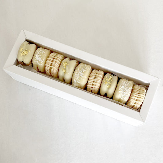 Timeless Mini Box Macarons
