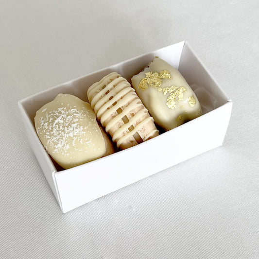 5 Tiny Boxen Timeless Macarons